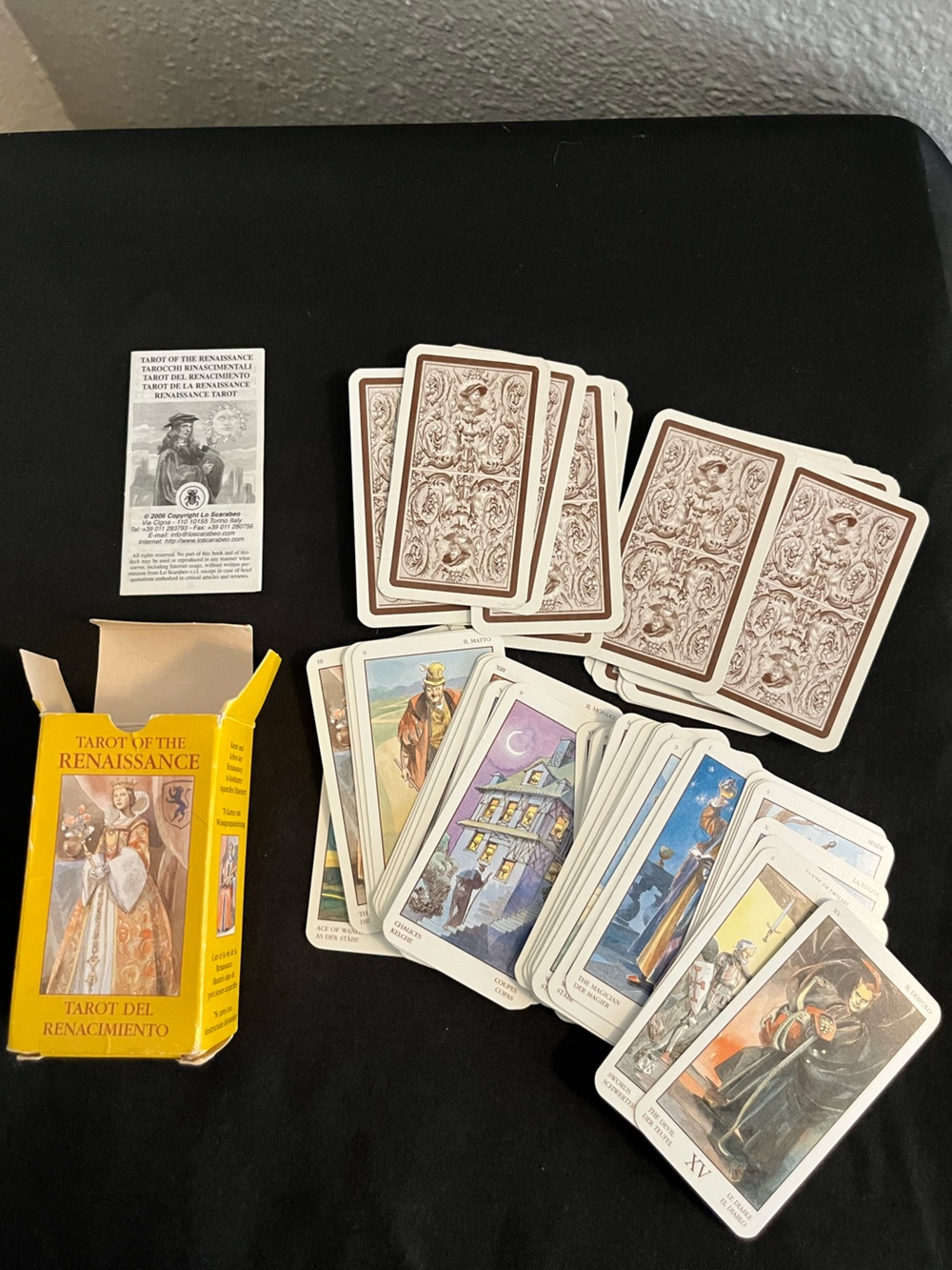 Tarot of the Renaissance Deck - Yellow Box - Tarot Cards